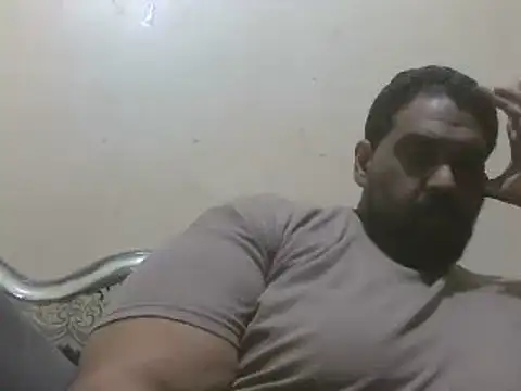 elpoop7305 online show from June 18, 6:35 pm