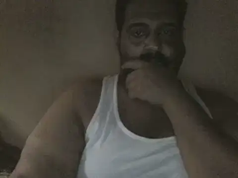 elpoop7305 online show from July 18, 4:12 pm
