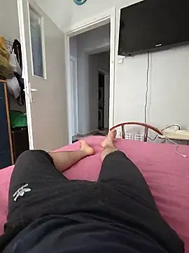 horny-dronah online show from June 5, 11:16 am
