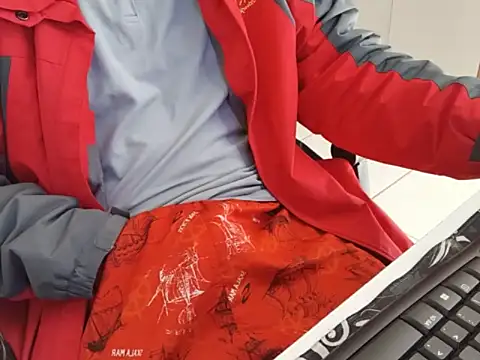 Carloskasado online show from July 19, 1:06 pm