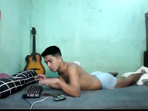 Hunky paul online show from May 22, 5:23 am