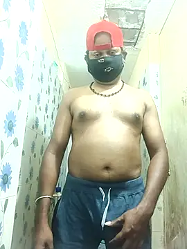 Tamilpayan09876 online show from May 10, 1:40 am