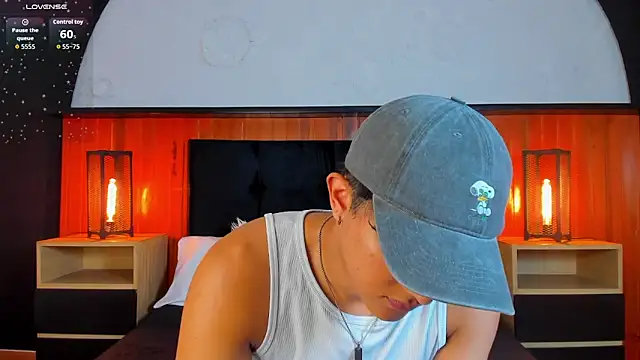 Leo Savage  online show from May 10, 4:47 am