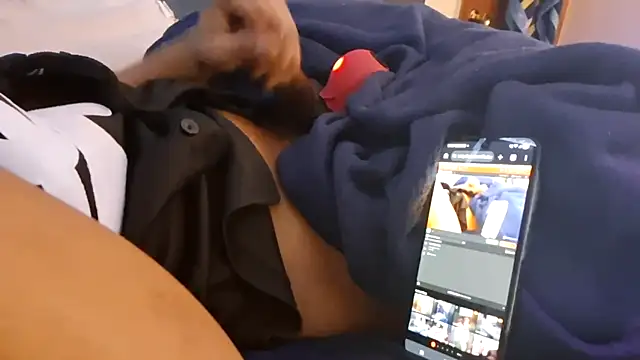 likebunnies216 online show from June 8, 1:23 pm