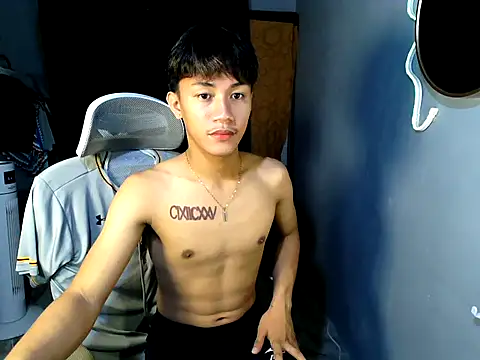 naughtyboyloy 0 online show from May 20, 7:59 am