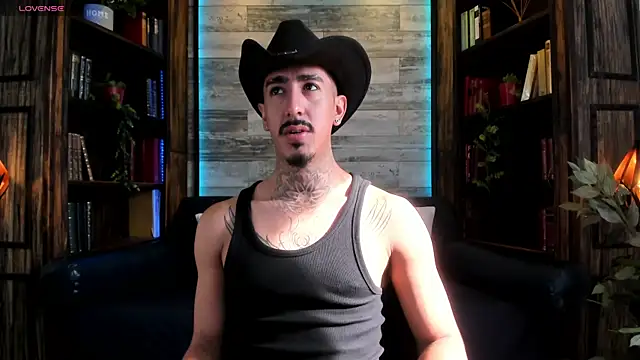 Donovan Desmond online show from May 15, 8:39 pm