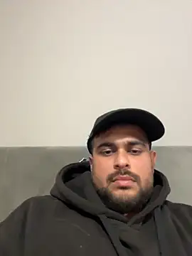 Rodrigopraba online show from May 19, 7:14 am