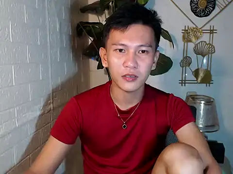 RalfAsian25 online show from May 14, 3:43 pm