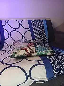 Enzo-wolf33 online show from June 7, 9:44 pm
