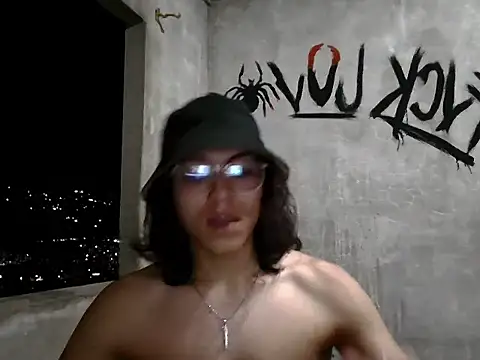 dirty model online show from May 6, 3:07 am