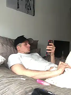 shyandchilling online show from May 4, 2:52 pm
