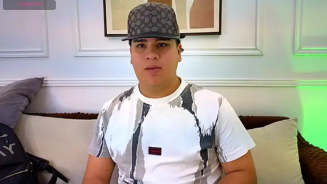 Naim Bennetsex online show from May 13, 6:38 pm