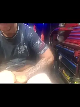 twistafatpipe online show from June 6, 4:13 pm