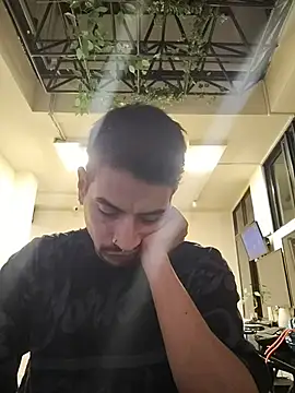 Juann-cock online show from June 15, 5:43 am