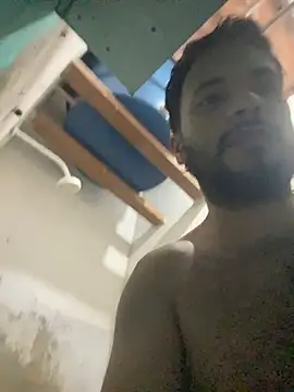 spiderfindom online show from June 2, 2:01 am