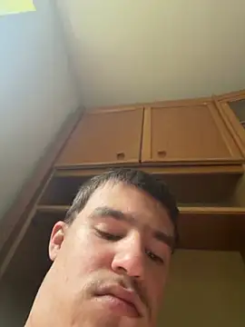 pussyhunter323557 online show from June 12, 3:21 pm