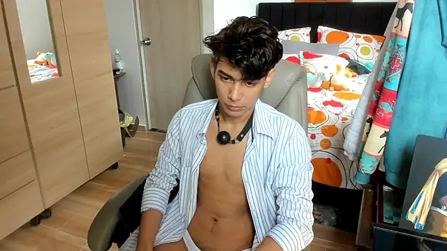 AliottTwink online show from July 14, 5:19 pm