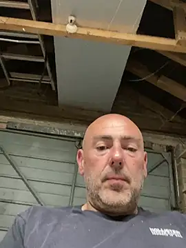 Richmcgee online show from June 5, 7:30 pm