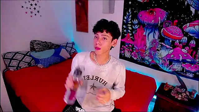 Thedoll ethan7 online show from June 28, 1:44 am