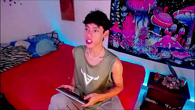 Thedoll ethan7 online show from June 22, 11:20 pm
