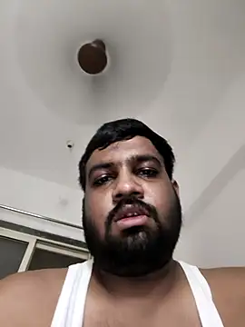 vinay smalldick online show from August 3, 3:40 pm