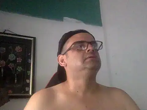 Katracho6969 online show from May 3, 4:53 pm