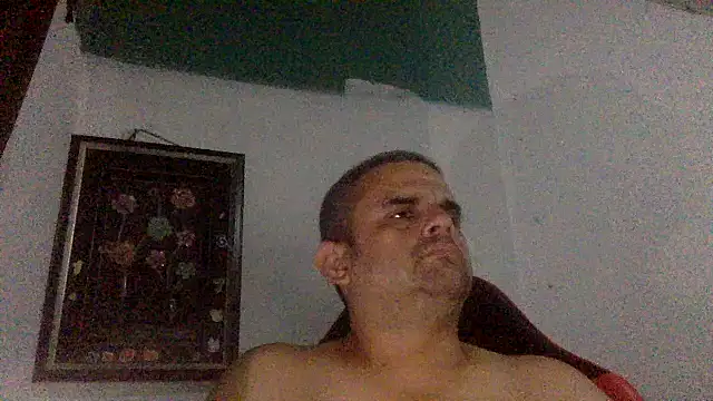 Katracho6969 online show from May 13, 12:19 am