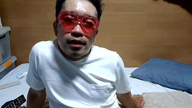 erosuke9 online show from August 8, 7:48 am