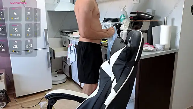 RyanStorm  online show from July 17, 2:46 pm