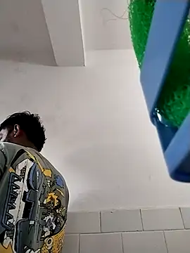avi007p online show from May 8, 2:56 am