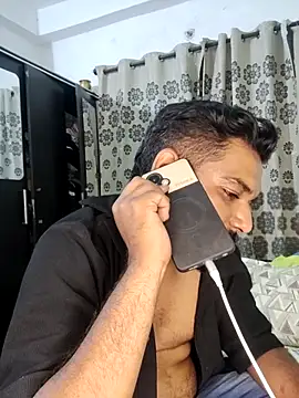 avi007p online show from May 16, 7:01 pm