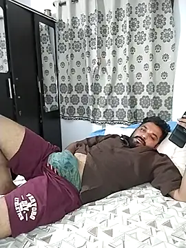 avi007p online show from July 24, 5:42 pm
