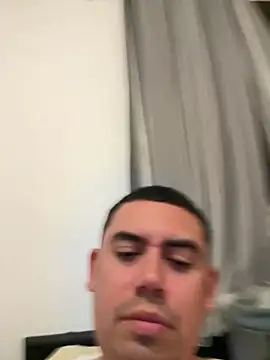 davidxxx099 online show from May 17, 9:44 pm