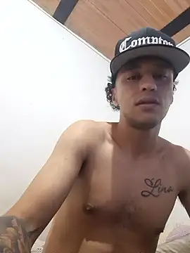 Santi2323xxX online show from May 23, 4:29 am