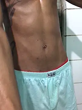 lcsexy45 online show from May 18, 2:01 pm