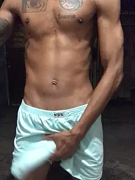 lcsexy45 online show from May 4, 3:52 am