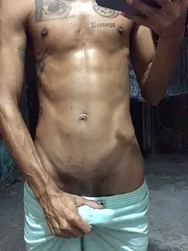 lcsexy45 online show from May 17, 3:36 am