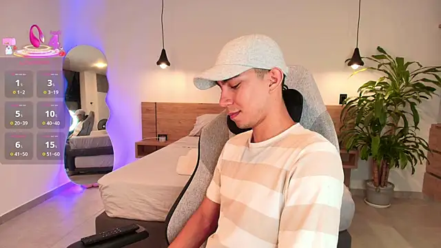 samucamx  online show from July 18, 3:24 am