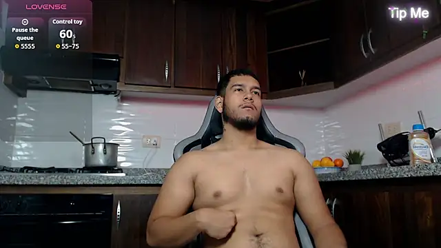  online show from April 29, 12:32 pm