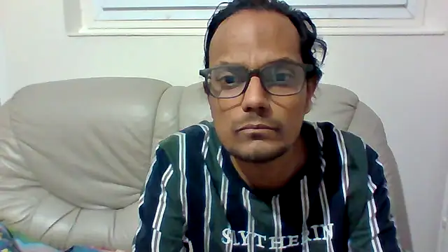 Joan5014 online show from April 25, 9:45 pm