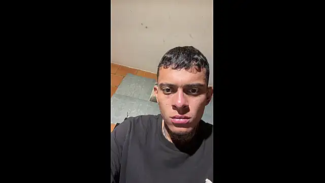 Mrjustin sebas online show from May 9, 3:40 am
