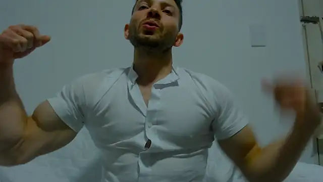 Rocky Muscle online show from May 2, 3:20 am