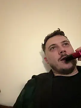 XXKieran online show from May 18, 10:25 pm