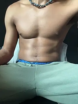 TRILLAHUNG online show from May 2, 7:27 pm