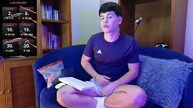 tightncuteass online show from May 28, 12:41 am