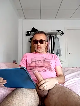 EmilioTaladdro online show from May 10, 1:34 pm