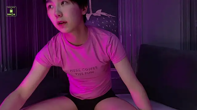 HeejinWang online show from May 18, 4:29 am
