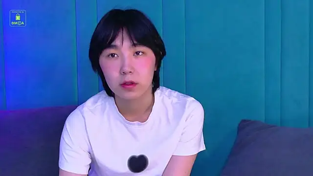 HeejinWang online show from May 7, 4:45 am
