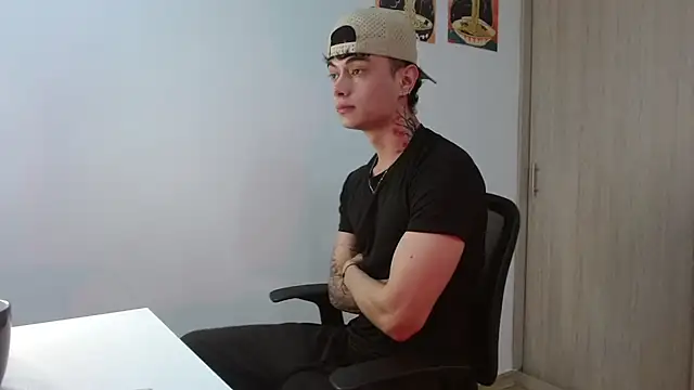 jaico santos online show from June 18, 11:32 pm