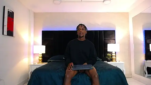 SkylerBigxxx online show from July 23, 4:21 am